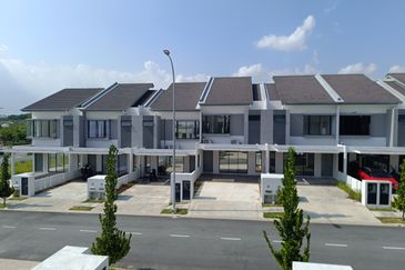 Lambaian Dua Residensi, Townhouse, Kajang, Bangi