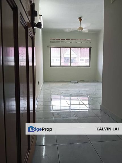 Taman Daya Flat, Block C For Sale., Kuala Lumpur, Kepong