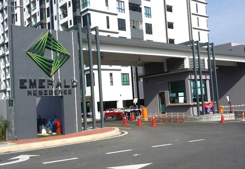 Emerald Residence