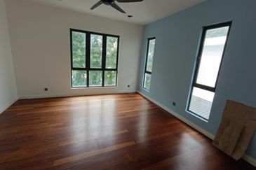 Villa 33, Bukit Manda'rina