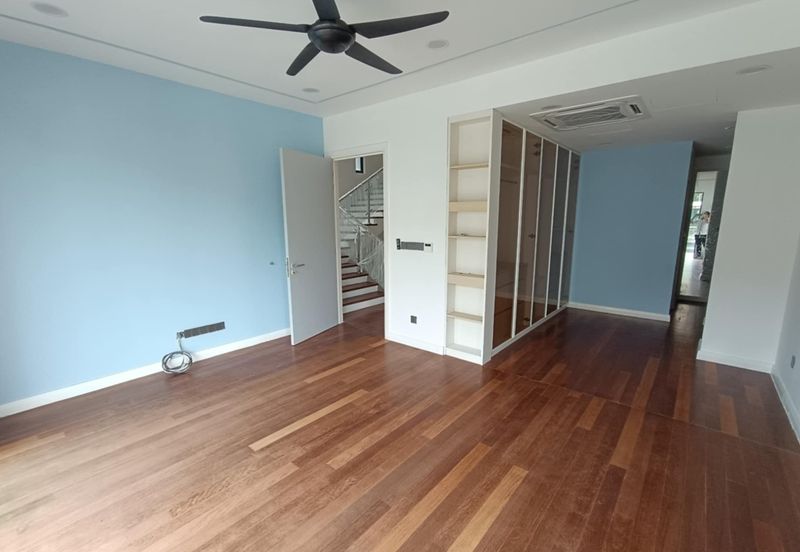 Villa 33, Bukit Manda'rina