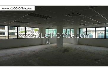 The Boulevard Signature Office