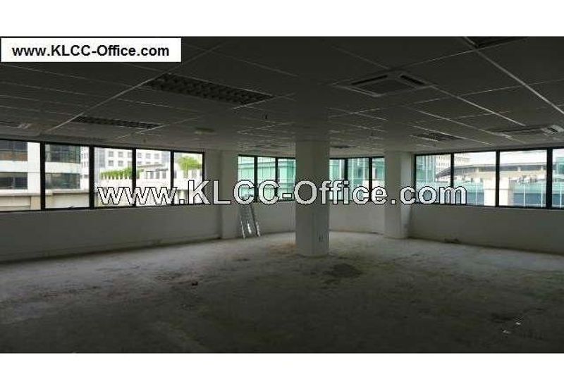 The Boulevard Signature Office