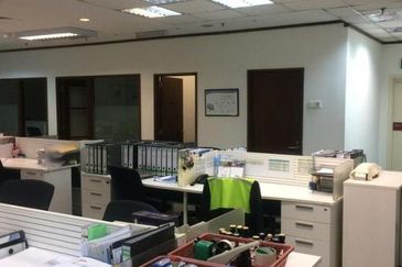 Dataran PHB, formerly Peremba Square, Saujana Resort