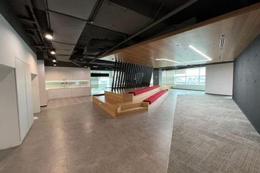 Menara Axiata (formerly Quill 7)