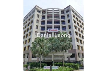 Dataran PHB, formerly Peremba Square, Saujana Resort