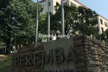 Dataran PHB, formerly Peremba Square, Saujana Resort