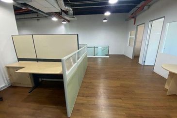 MENARA UOA BANGSAR - DUPLEX OFFICE