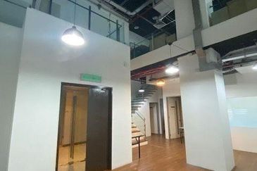 MENARA UOA BANGSAR - DUPLEX OFFICE