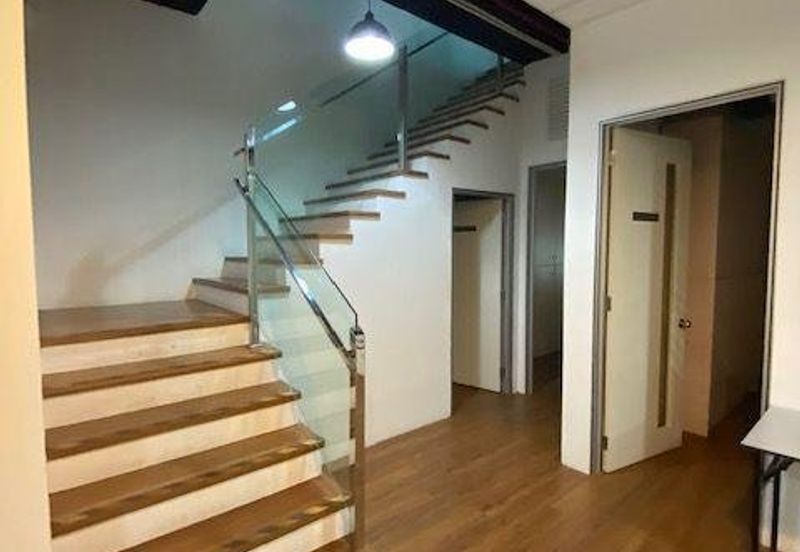 MENARA UOA BANGSAR - DUPLEX OFFICE