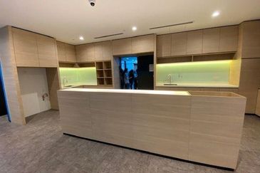 EMPIRE CITY @ DAMANSARA CORPORATE TOWER