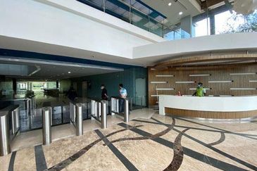 Cyber Tower 11 Corporate Tower