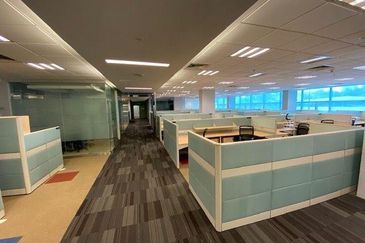 Cyber Tower 11 Corporate Tower