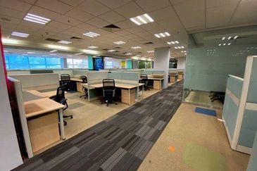 Cyber Tower 11 Corporate Tower