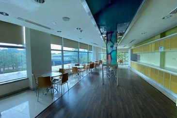 Cyber Tower 11 Corporate Tower