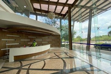 Cyber Tower 11 Corporate Tower