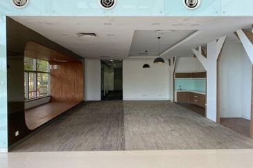 Cyber Tower 11 Corporate Tower