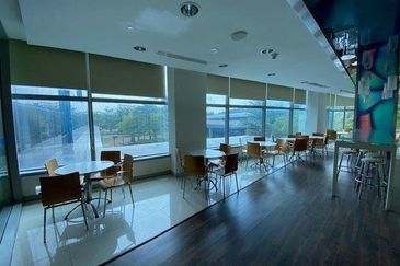 Cyber Tower 11 Corporate Tower