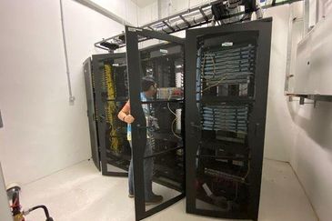 Cyber Tower 11 Corporate Tower