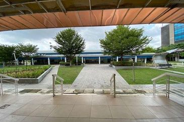 Cyber Tower 11 Corporate Tower