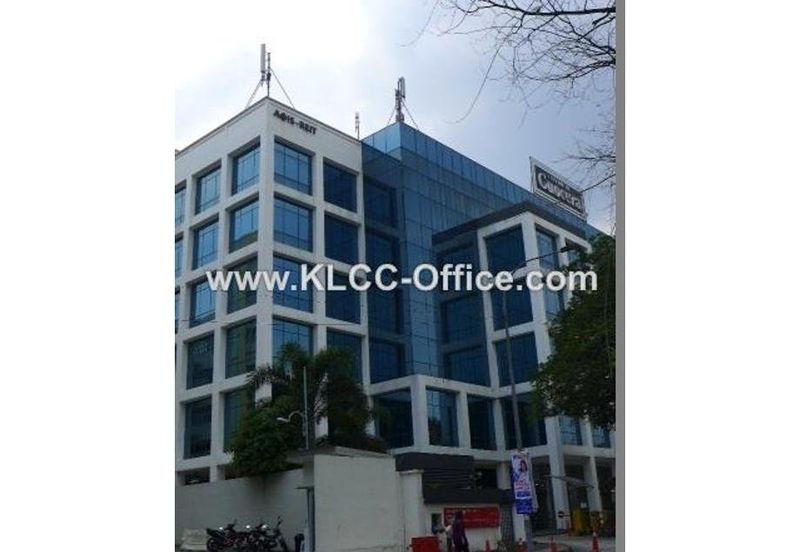 Wisma Kemajuan near to Menara Amfirst