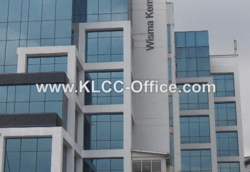 Wisma Kemajuan near to Menara Amfirst