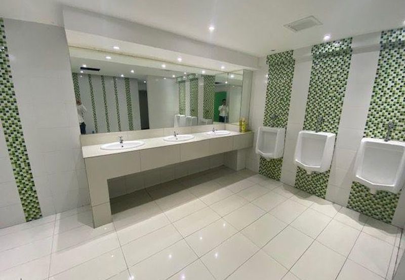 Bangunan Pan Global - Ground Floor Showroom