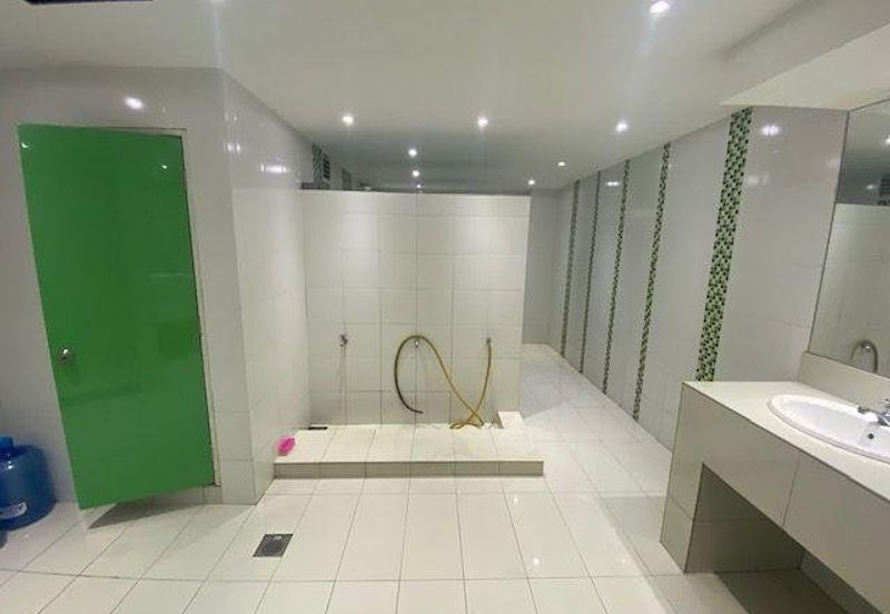 Bangunan Pan Global - Ground Floor Showroom