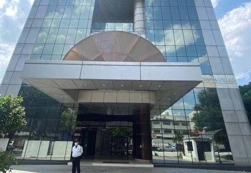 Bangunan Pan Global - Ground Floor Showroom