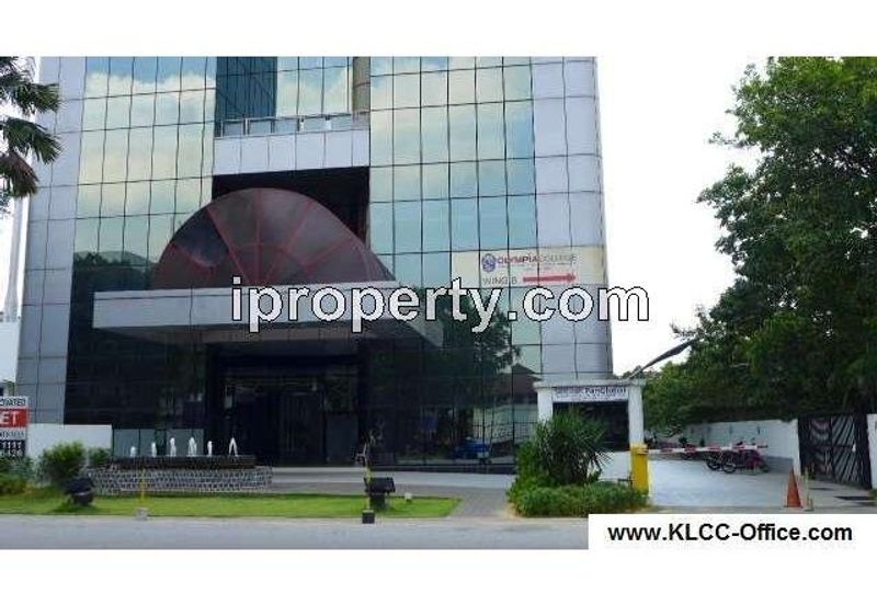 Bangunan Pan Global - Ground Floor Showroom