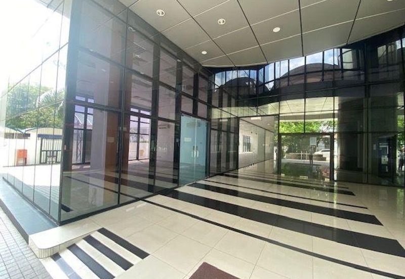 Bangunan Pan Global - Ground Floor Showroom