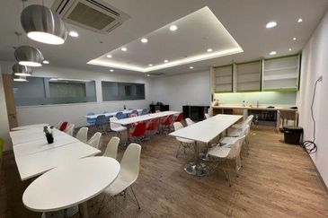 i-Tech Tower - Shaftsbury Square