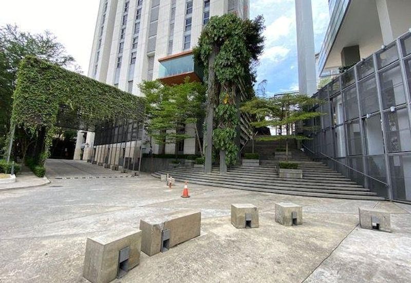 PJ8 Corporate Tower - Ground Floor Showroom / Office