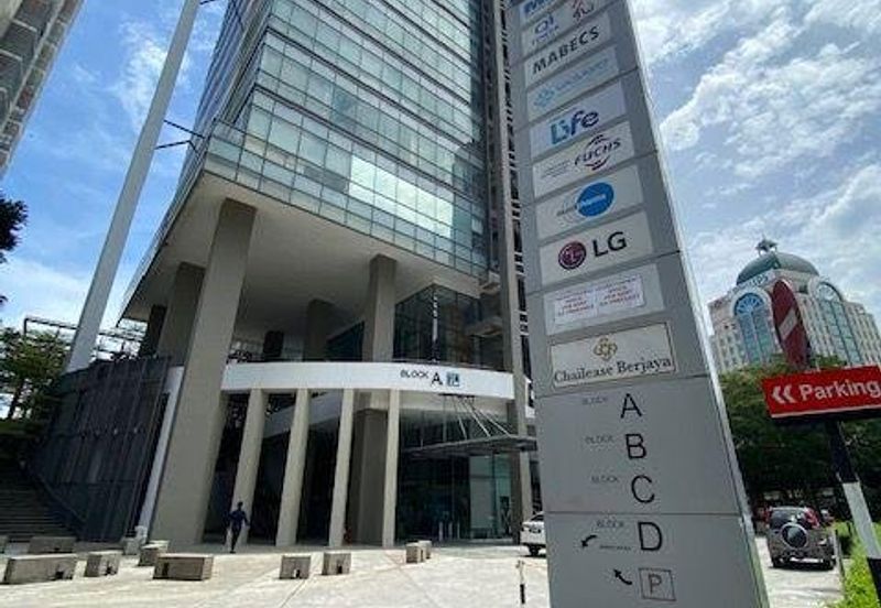 PJ8 Corporate Tower - Ground Floor Showroom / Office