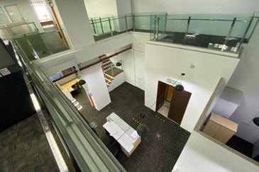 Menara UOA Bangsar - Office