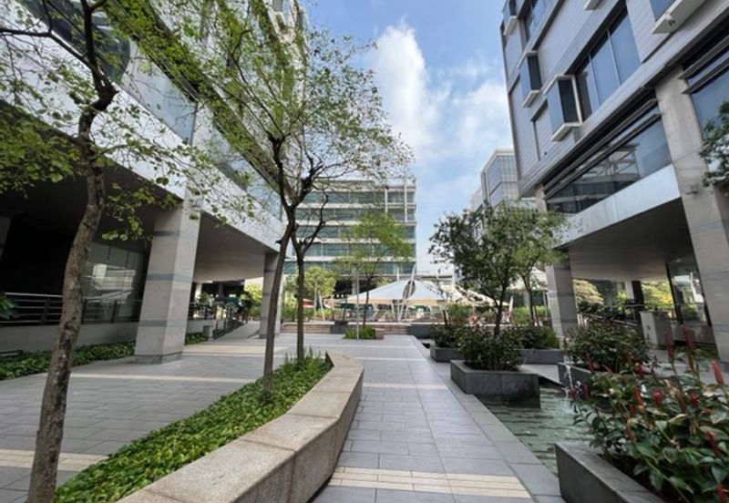 PJ CITY CORPORATE TOWER