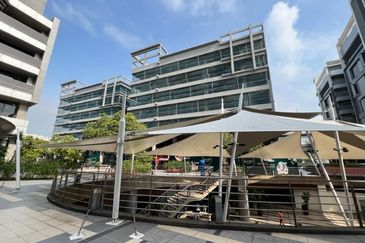 PJ CITY CORPORATE TOWER