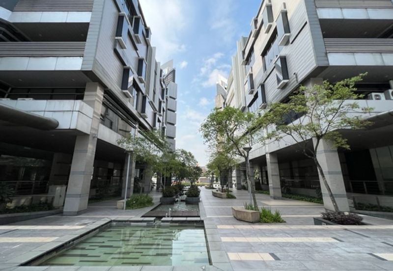 PJ CITY CORPORATE TOWER