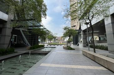 PJ CITY CORPORATE TOWER