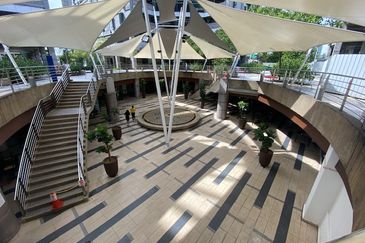 PJ CITY CORPORATE TOWER