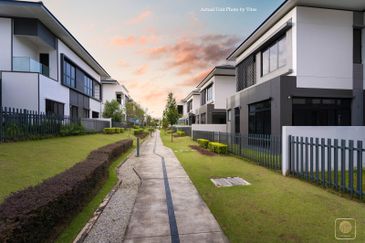 Dremien @ Eco Ardence