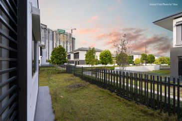 Dremien @ Eco Ardence