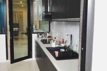 Duta Villa, Setia Alam