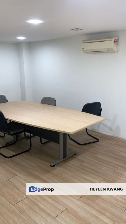 Bukit Tinggi 1, Klang Fully Furnished and Renovated Shop Office, Selangor, Klang