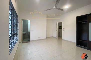 Jalan Setia Permai U13/42D