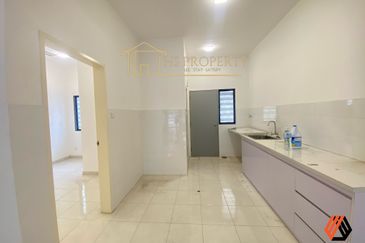 Jalan Setia Permai U13/42D