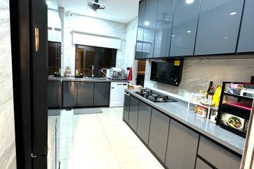 Dalia Residences @ Tropicana Aman