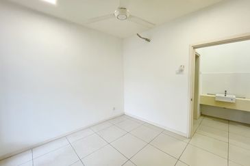 Arahsia Residences, Tropicana Aman