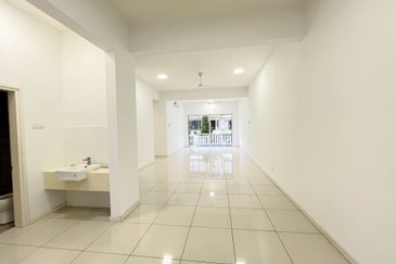 Arahsia Residences, Tropicana Aman