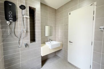 Arahsia Residences, Tropicana Aman